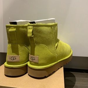 lime green uggs